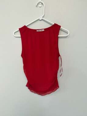 Gab & Kate Red Sleeveless Ruched Mesh Overlay Top